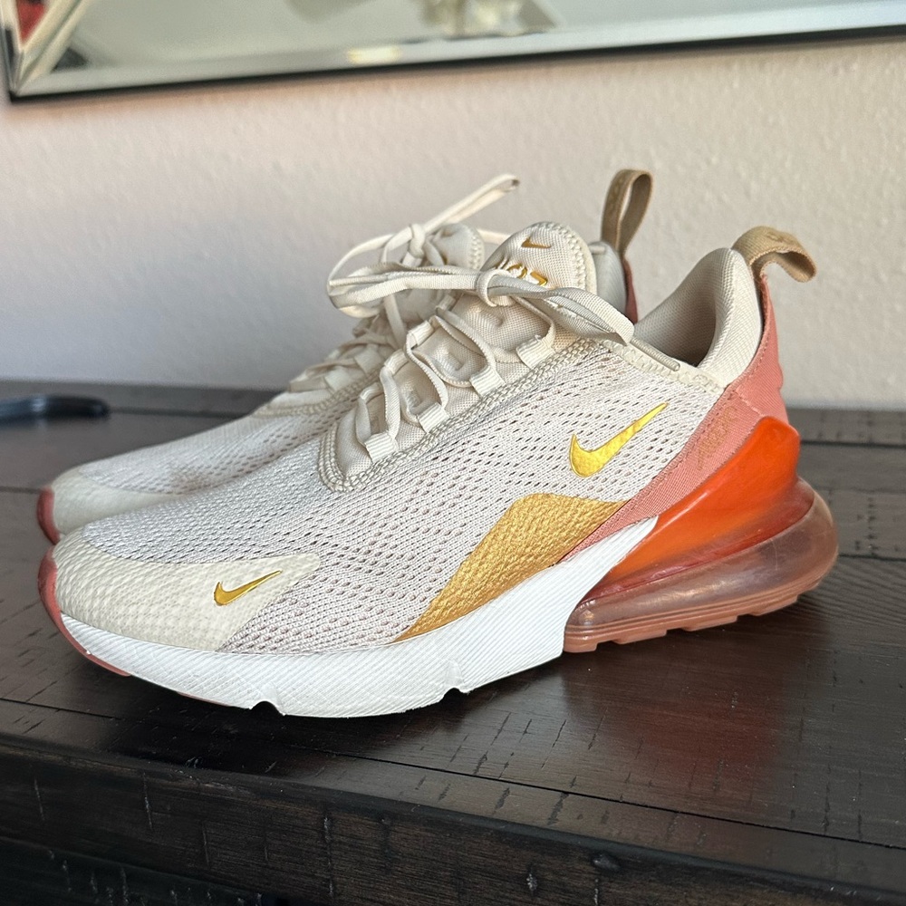 Nike Airmax 270 - women’s